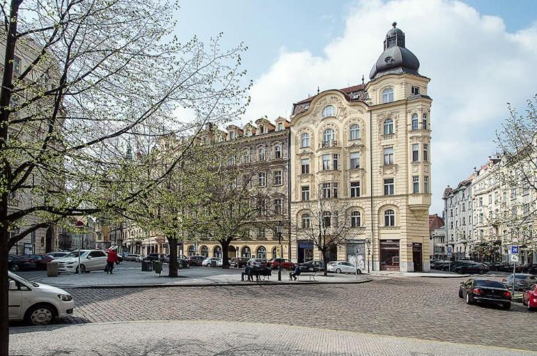 Large And Modern Apartment In The Heart Of Prague Extérieur photo