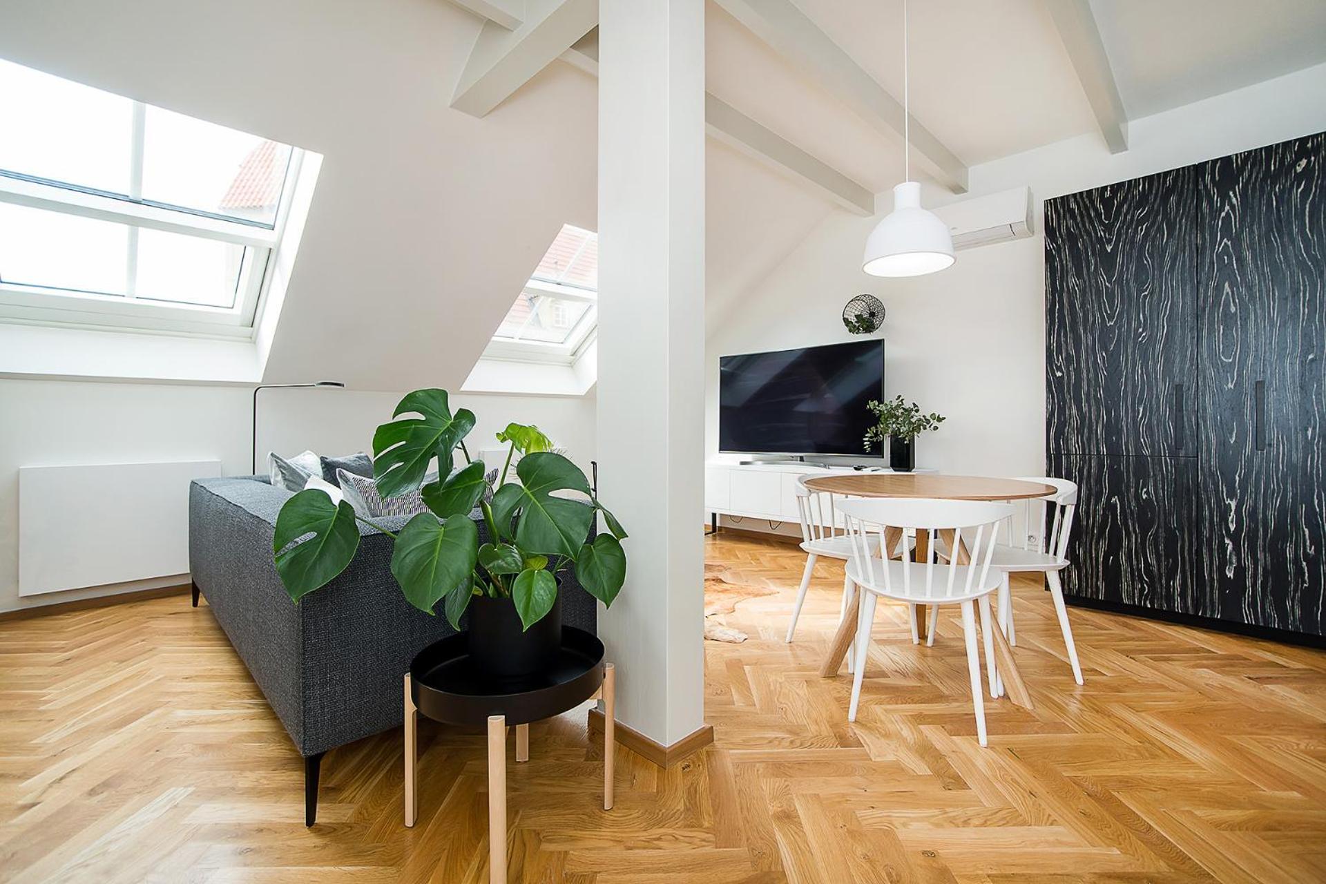Large And Modern Apartment In The Heart Of Prague Extérieur photo