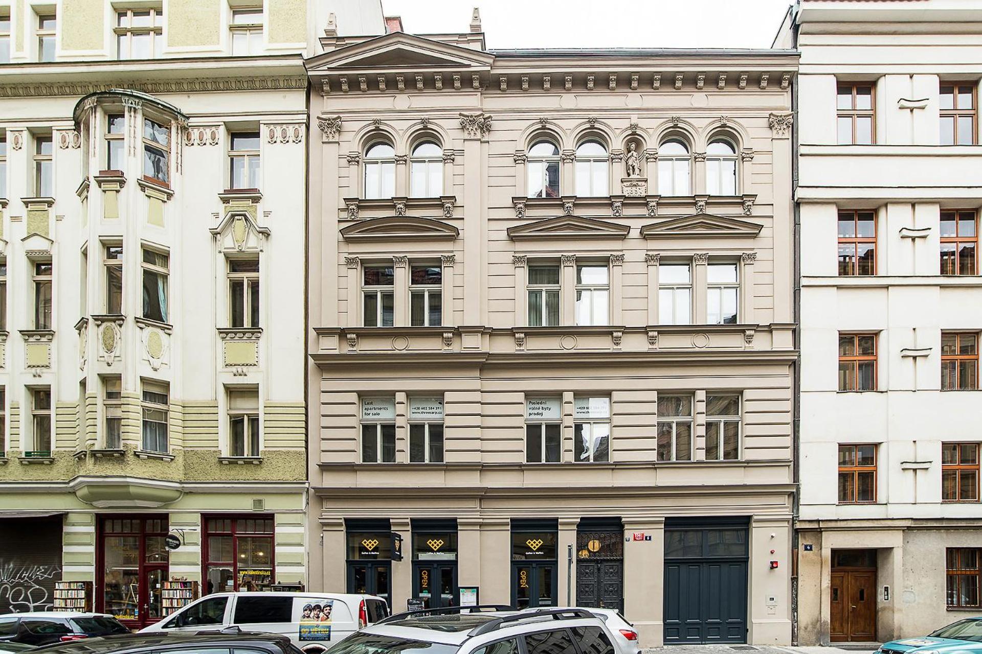 Large And Modern Apartment In The Heart Of Prague Extérieur photo